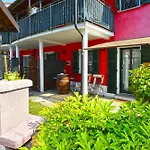 Apartment Casa Vacanze La Fermata Delle Rondini *