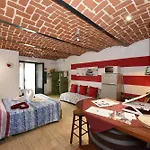Casa Vacanze La Fermata Delle Rondini Apartment Castello di Annone