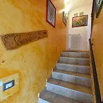 Apartment Casa Vacanze La Fermata Delle Rondini