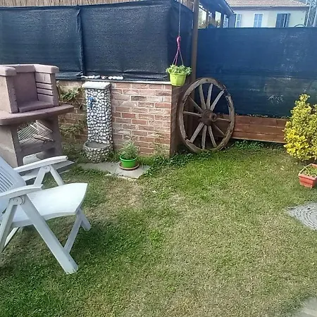 Casa Vacanze La Fermata Delle Rondini * Castello di Annone