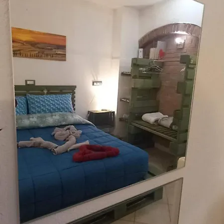 Apartment Casa Vacanze La Fermata Delle Rondini