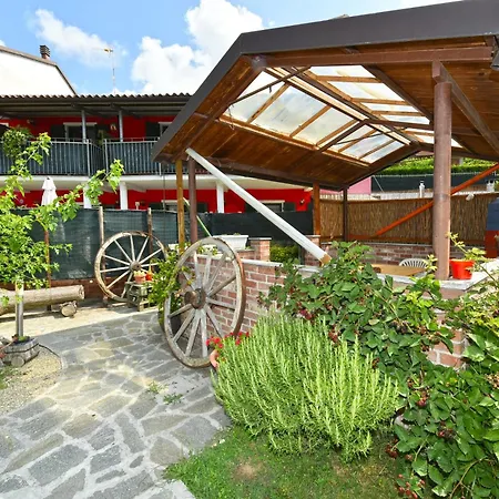 Casa Vacanze La Fermata Delle Rondini Castello di Annone