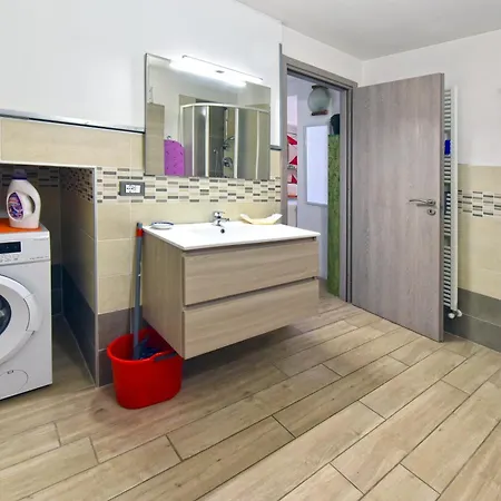 Appartement Casa Vacanze La Fermata Delle Rondini
