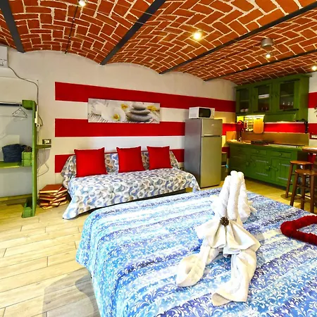 Apartamento Casa Vacanze La Fermata Delle Rondini Castello di Annone