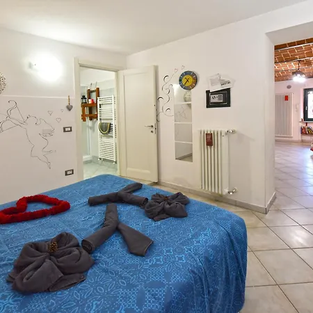 Apartamento Casa Vacanze La Fermata Delle Rondini Castello di Annone