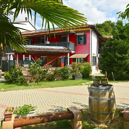 Apartamento Casa Vacanze La Fermata Delle Rondini